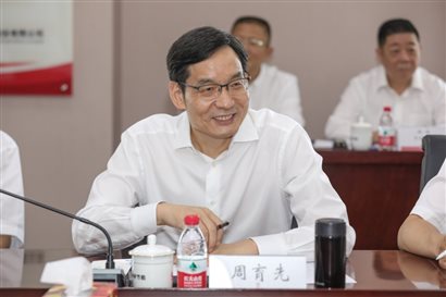 3c41570eace46a35 集团党委书记、董事长周育先领导工作